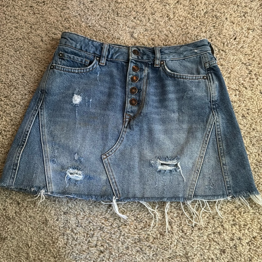 WE THE FREE SIZE 26 denim skirt
